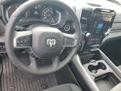 2025 RAM 1500 Big Horn Crew Cab 4x4 5'7" Box