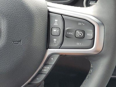 2025 RAM 1500 Big Horn Crew Cab 4x4 5'7" Box
