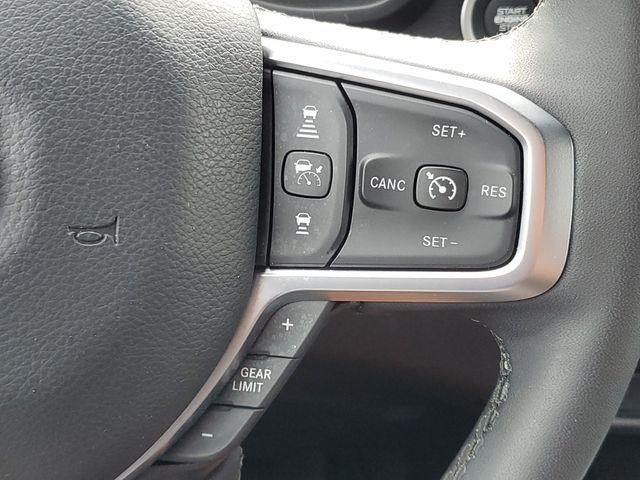 2025 RAM 1500 Big Horn Crew Cab 4x4 5'7" Box