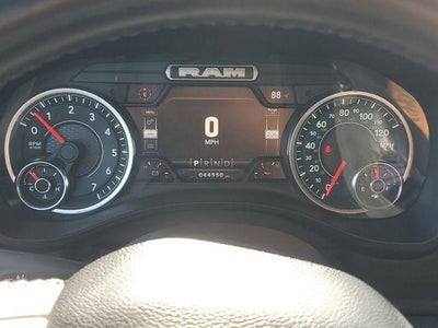 2023 RAM 1500 Big Horn Crew Cab 4x4 5'7" Box