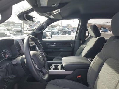 2023 RAM 1500 Big Horn Crew Cab 4x4 5'7" Box