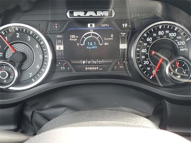 2023 RAM 1500 Big Horn Crew Cab 4x4 5'7" Box