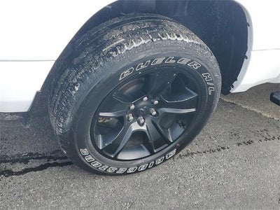 2023 RAM 1500 Big Horn Crew Cab 4x4 5'7" Box