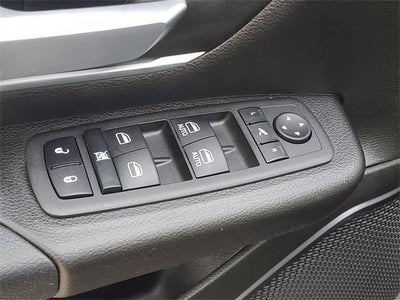 2023 RAM 1500 Big Horn Crew Cab 4x4 5'7" Box