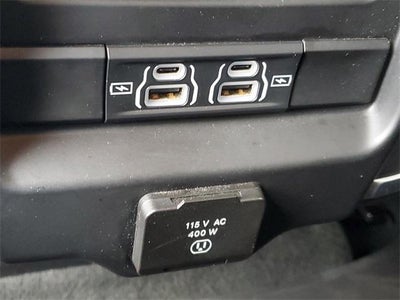 2021 RAM 1500 Big Horn Quad Cab 4x4 6'4" Box