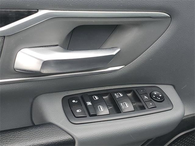 2020 RAM 1500 Big Horn Quad Cab 4x4 6'4" Box