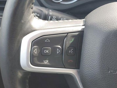 2020 RAM 1500 Big Horn Crew Cab 4x4 5'7" Box