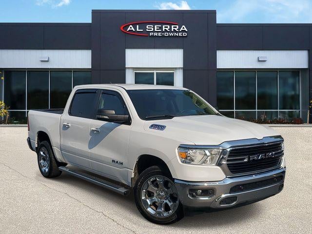 2020 RAM 1500 Big Horn Crew Cab 4x4 5'7" Box