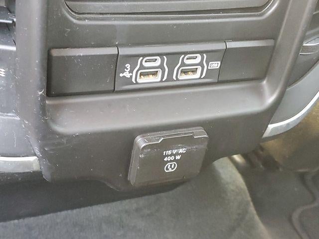2020 RAM 1500 Big Horn Crew Cab 4x4 5'7" Box