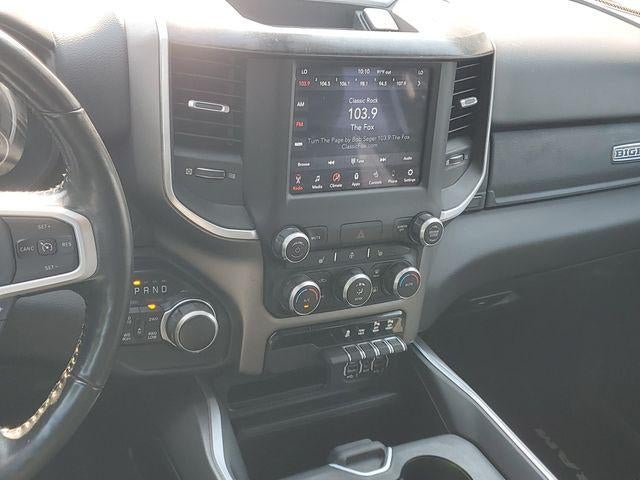 2020 RAM 1500 Big Horn Crew Cab 4x4 5'7" Box