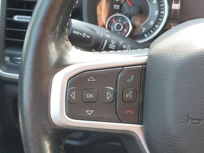 2020 RAM 1500 Big Horn Crew Cab 4x4 5'7" Box