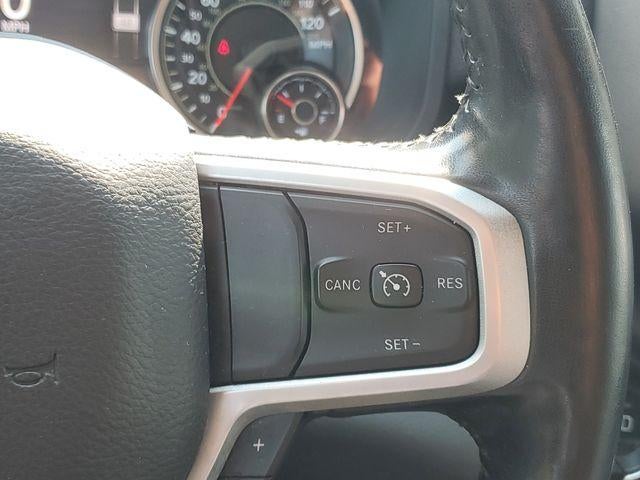 2020 RAM 1500 Big Horn Crew Cab 4x4 5'7" Box