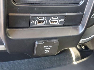 2020 RAM 1500 Big Horn Crew Cab 4x4 5'7" Box