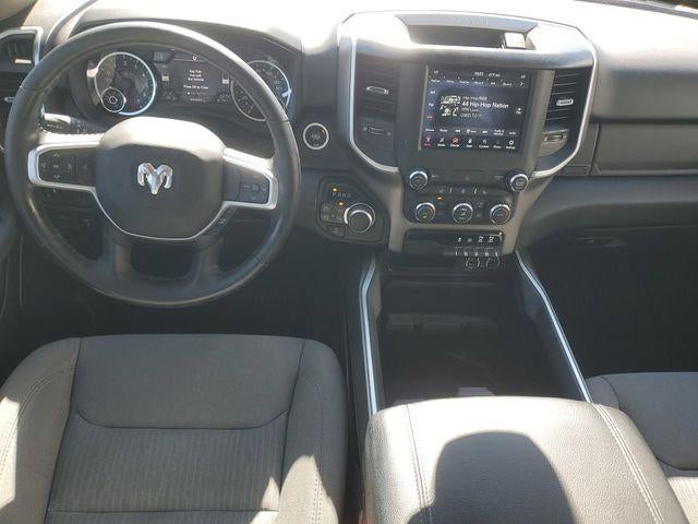 2020 RAM 1500 Big Horn Crew Cab 4x4 5'7" Box