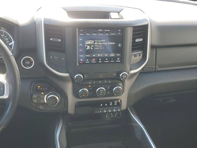 2020 RAM 1500 Big Horn Crew Cab 4x4 5'7" Box