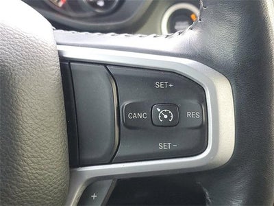 2020 RAM 1500 Big Horn Crew Cab 4x4 5'7" Box