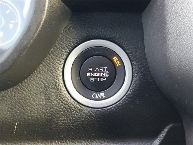 2020 RAM 1500 Big Horn Crew Cab 4x4 5'7" Box