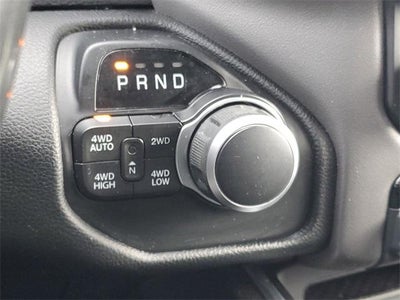 2021 RAM 1500 Big Horn Crew Cab 4x4 5'7" Box