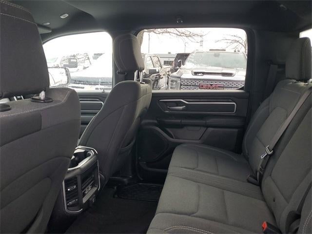 2021 RAM 1500 Big Horn Crew Cab 4x4 5'7" Box