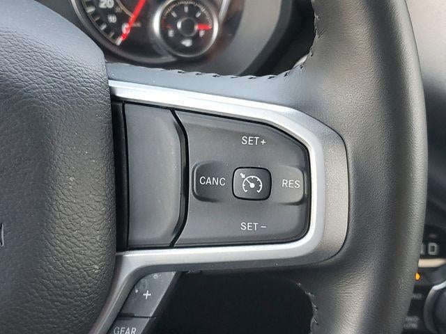 2024 RAM 1500 Big Horn Crew Cab 4x4 5'7" Box