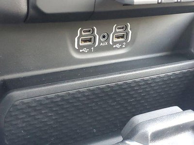 2024 RAM 1500 Big Horn Crew Cab 4x4 5'7" Box