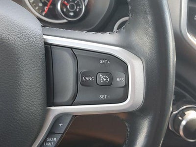 2022 RAM 1500 Big Horn Crew Cab 4x4 5'7" Box