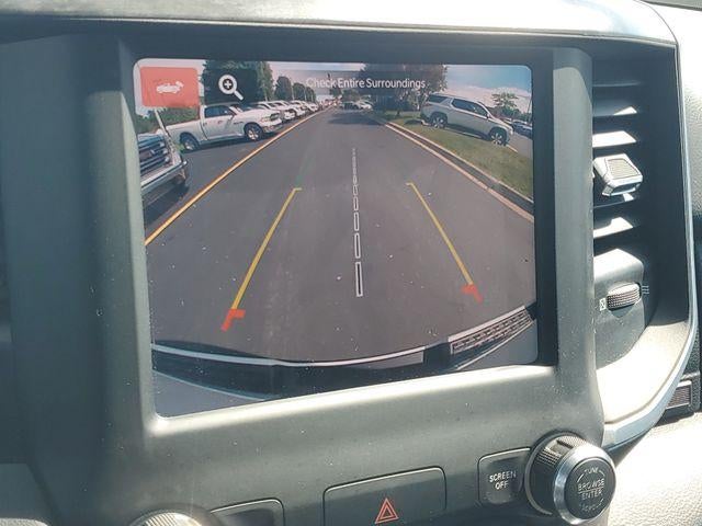 2022 RAM 1500 Big Horn Crew Cab 4x4 5'7" Box