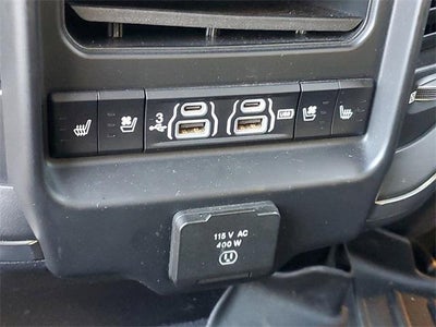 2019 RAM 1500 Limited Crew Cab 4x4 5'7" Box