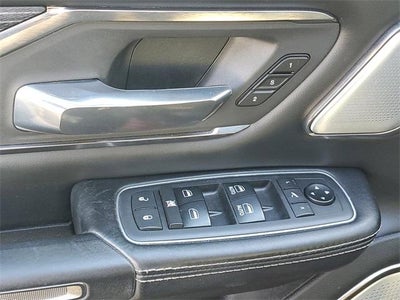 2019 RAM 1500 Limited Crew Cab 4x4 5'7" Box