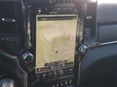 2019 RAM 1500 Limited Crew Cab 4x4 5'7" Box