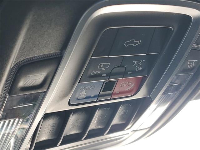 2019 RAM 1500 Limited Crew Cab 4x4 5'7" Box