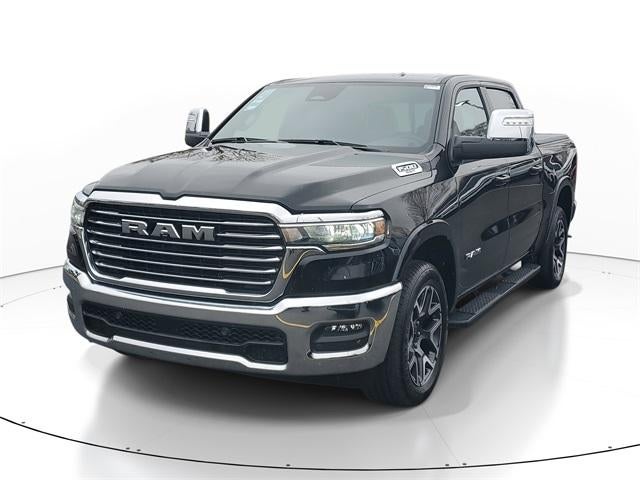 2025 RAM 1500 Laramie Crew Cab 4x4 5'7" Box