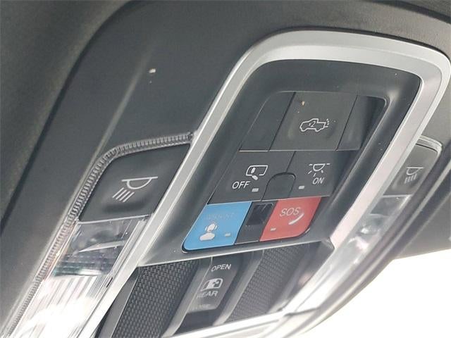 2025 RAM 1500 Laramie Crew Cab 4x4 5'7" Box