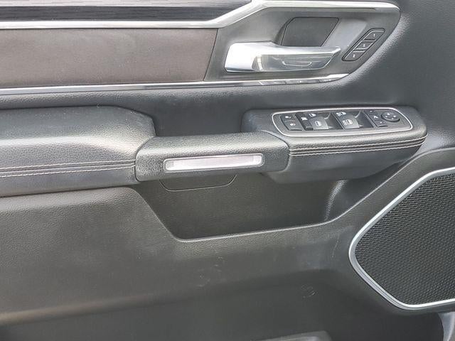 2023 RAM 1500 Laramie Crew Cab 4x4 5'7" Box