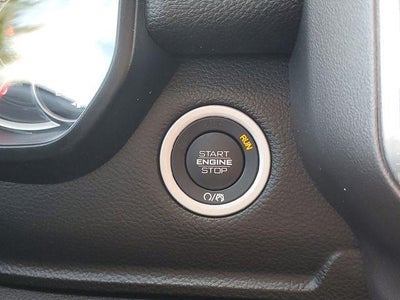 2023 RAM 1500 Laramie Crew Cab 4x4 5'7" Box