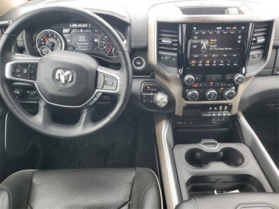 2019 RAM 1500 Laramie Crew Cab 4x4 5'7" Box