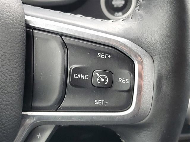 2019 RAM 1500 Laramie Crew Cab 4x4 5'7" Box