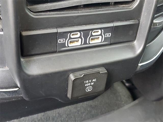 2022 RAM 1500 Laramie Crew Cab 4x4 5'7" Box