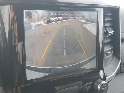 2022 RAM 1500 Laramie Crew Cab 4x4 5'7" Box