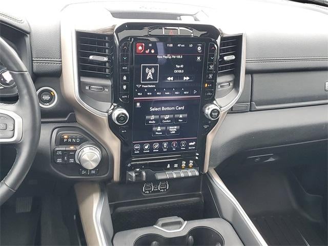 2020 RAM 1500 Laramie Crew Cab 4x4 5'7" Box