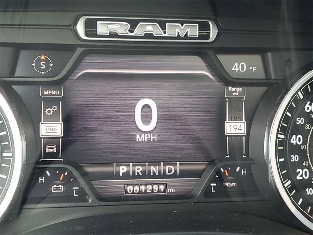 2020 RAM 1500 Laramie Crew Cab 4x4 5'7" Box