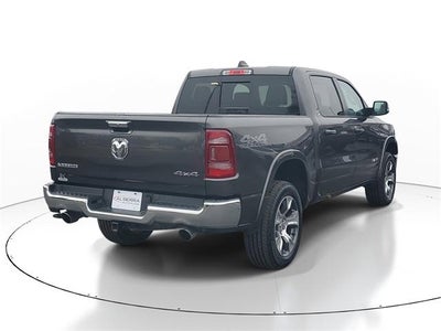 2020 RAM 1500 Laramie Crew Cab 4x4 5'7" Box