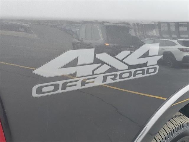 2020 RAM 1500 Laramie Crew Cab 4x4 5'7" Box