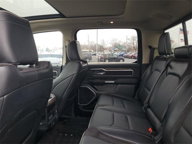 2020 RAM 1500 Laramie Crew Cab 4x4 5'7" Box