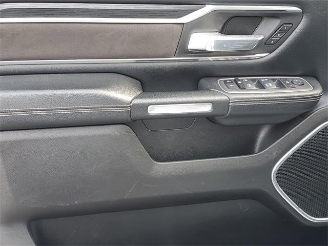 2023 RAM 1500 Laramie Crew Cab 4x4 5'7" Box