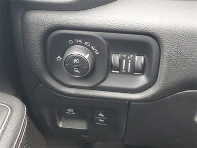 2024 RAM 1500 Laramie Crew Cab 4x4 6'4" Box