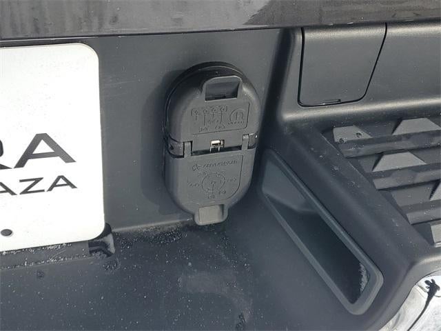 2024 RAM 1500 Laramie Crew Cab 4x4 6'4" Box