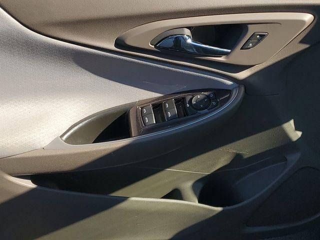 2023 Chevrolet Malibu LS