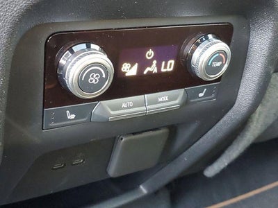 2024 GMC Acadia AT4