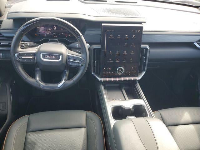 2024 GMC Acadia AT4